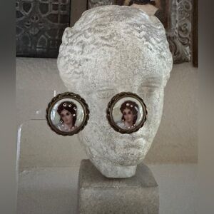 Vintage Limoges‎ France Elegant Victorian Revival Clip-On Earrings